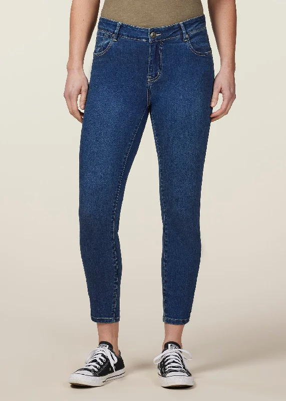 In Motion Cropped Jean Cozy Wide-Legged Jeans