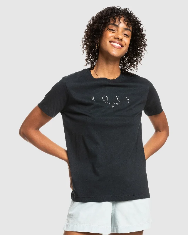 Womens Ocean Road A T-Shirt Modern Contemporary Chic