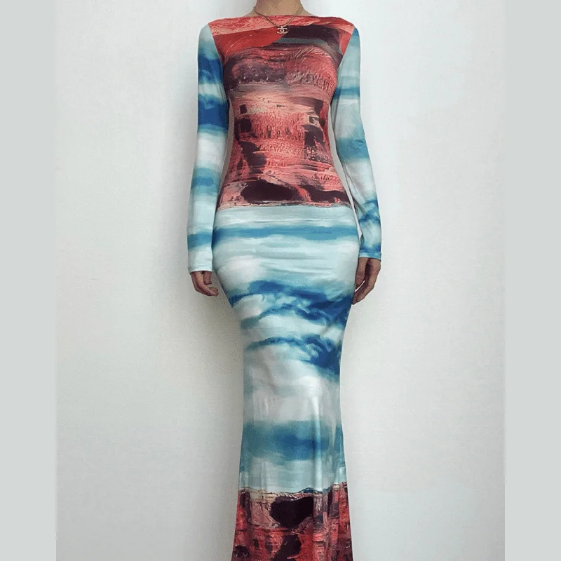 Long sleeve abstract crewneck contrast maxi dress Comfortable Fit-and-Flare Maxi Dress