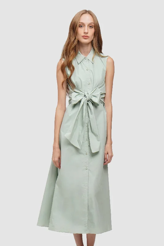 Maxi Dress with Tie Detail Stylish Maxi Dress with Pleats