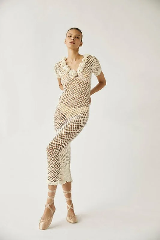 Selenge Crochet Maxi Dress | Ivory Comfortable Maxi Dress with Belt